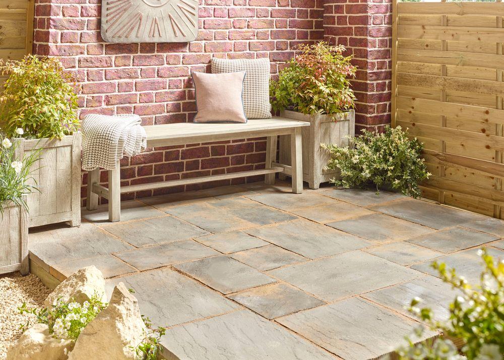 Kelkay Abbey Paving Random Patio Kit 5.16 m² or 9 m² - Antique, Graphite, York Gold