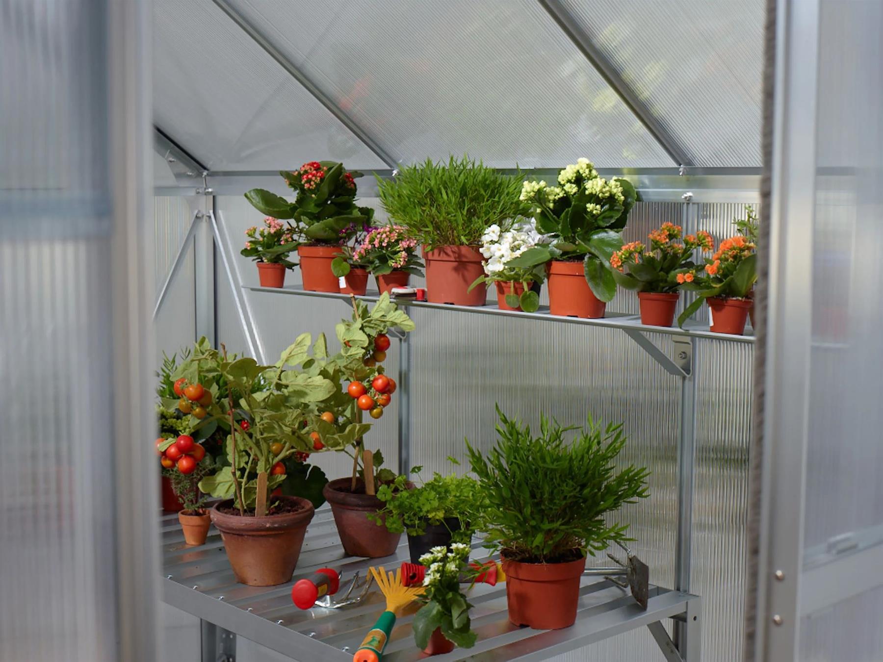 Aluminium Shelf - For mounting on the Wall - L121.5 x W15 cm