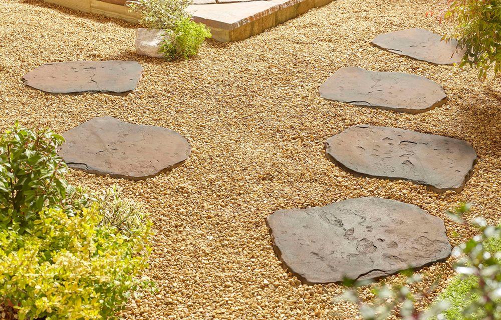 Kelkay Random Stepping Stone 400 x 300mm or 550 x 400mm - Graphite, York Gold, Antique, Weathered Stone - Pack of 56