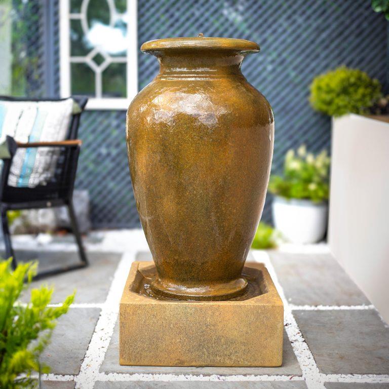 La Hacienda 45303 Athenian Vase Water Feature